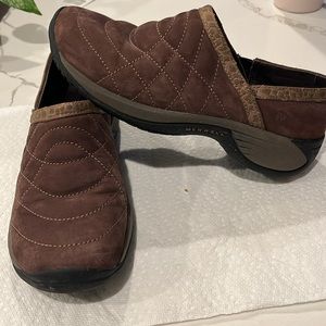 Women’s Merrell Encore Bracken quilted brown size 8